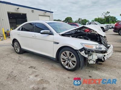 Czwarte zdjęcie samochodu z boku: 2011 FORD TAURUS LIMITED VIN:1FAHP2FW2BG148883 - miniatura