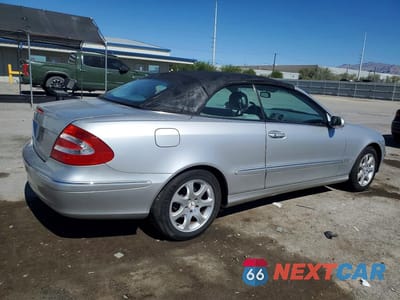 Trzecie zdjęcie samochodu z tyłu: 2004 MERCEDES-BENZ CLK 320 VIN:WDBTK65G44T026037 - miniatura