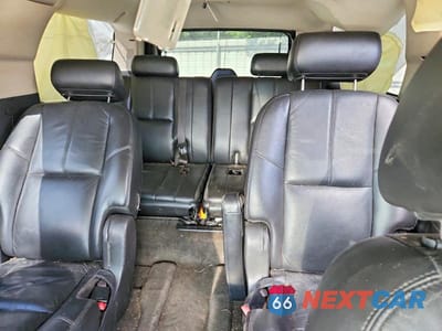 Zdjęcie 10 z 14 samochodu: 2008 CHEVROLET SUBURBAN C1500 LS VIN:3GNFC16J48G150148 - miniatura