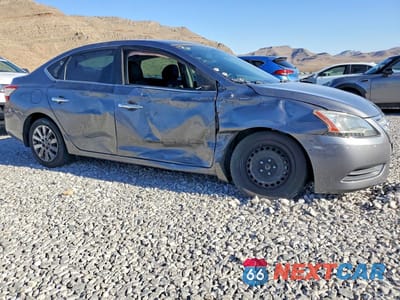 Czwarte zdjęcie samochodu z boku: 2015 NISSAN SENTRA S VIN:3N1AB7APXFY373552 - miniatura