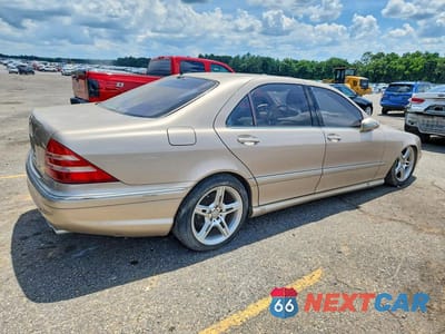 Trzecie zdjęcie samochodu z tyłu: 2002 MERCEDES-BENZ S 500 VIN:WDBNG75J62A254173 - miniatura
