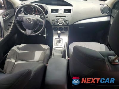 Zdjęcie 8 z 12 samochodu: 2011 MAZDA 3 S VIN:JM1BL1K58B1450393 - miniatura