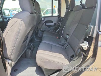 Zdjęcie 10 z 12 samochodu: 2023 JEEP GLADIATOR SPORT VIN:1C6HJTAG6PL533869 - miniatura