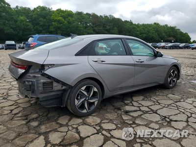 Trzecie zdjęcie samochodu z tyłu: 2023 HYUNDAI ELANTRA SEL VIN:KMHLS4AG1PU618016 - miniatura