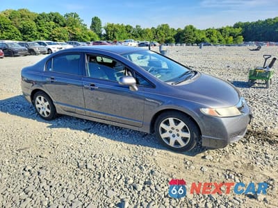 Czwarte zdjęcie samochodu z boku: 2009 HONDA CIVIC LX VIN:2HGFA16589H301321 - miniatura