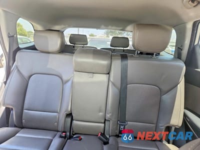 Zdjęcie 10 z 13 samochodu: 2013 HYUNDAI SANTA FE GLS VIN:KM8SN4HF5DU019776 - miniatura