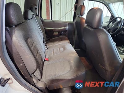 Zdjęcie 11 z 14 samochodu: 2004 FORD EXPLORER XLS VIN:1FMZU72K04ZA93165 - miniatura
