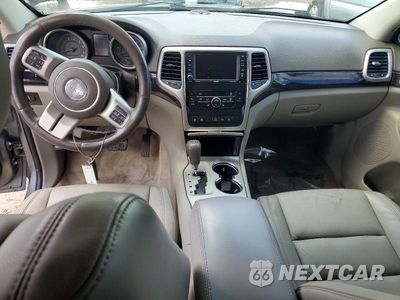 Zdjęcie 8 z 13 samochodu: 2012 JEEP GRAND CHEROKEE LAREDO VIN:1C4RJFAT1CC184903 - miniatura