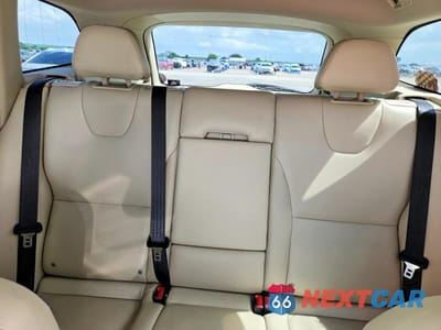 Zdjęcie 10 z 13 samochodu: 2015 VOLVO XC60 T6 PREMIER VIN:YV449MDK9F2637196 - miniatura