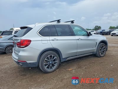 Trzecie zdjęcie samochodu z tyłu: 2017 BMW X5 XDRIVE35I VIN:5UXKR0C55H0V64937 - miniatura