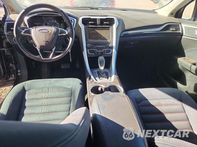Zdjęcie 8 z 12 samochodu: 2016 FORD FUSION SE VIN:3FA6P0T94GR280778 - miniatura