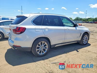 Trzecie zdjęcie samochodu z tyłu: 2014 BMW X5 XDRIVE35I VIN:5UXKR0C50E0H18243 - miniatura