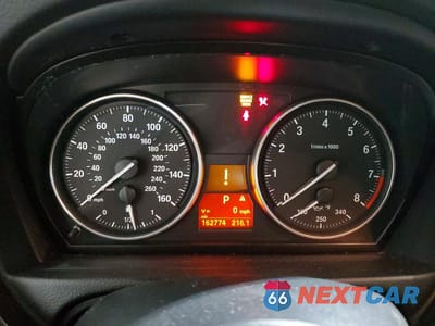 Zdjęcie 9 z 12 samochodu: 2009 BMW 335 XI VIN:WBAPL33569A405654 - miniatura
