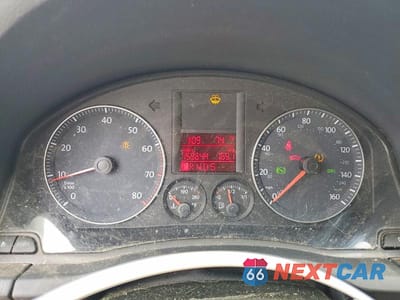 Zdjęcie 9 z 12 samochodu: 2009 VOLKSWAGEN RABBIT VIN:WVWDA71K79W080012 - miniatura