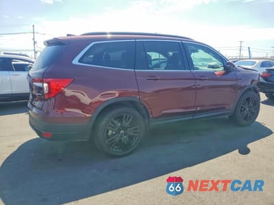 Trzecie zdjęcie samochodu z tyłu: 2022 HONDA PILOT SE VIN:5FNYF5H26NB034456 - miniatura