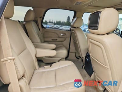 Zdjęcie 10 z 12 samochodu: 2011 CADILLAC ESCALADE LUXURY VIN:1GYS4BEFXBR277642 - miniatura