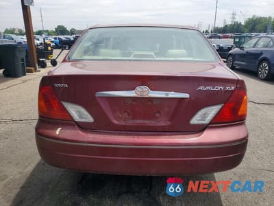 Zdjęcie 6 z 12 samochodu: 2000 TOYOTA AVALON XLS VIN:4T1BF28BXYU093215 - miniatura