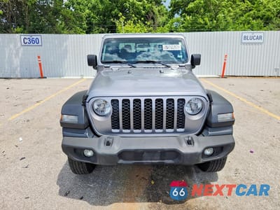 Piąte zdjęcie samochodu w środku: 2020 JEEP GLADIATOR SPORT VIN:1C6HJTAG7LL108848 - miniatura