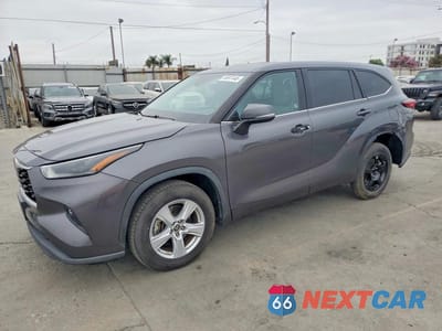 2022 TOYOTA HIGHLANDER LE 5TDZZRAH6NS554511 - główne zdjęcie licytacji z USA - miniatura
