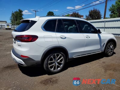 Trzecie zdjęcie samochodu z tyłu: 2022 BMW X5 XDRIVE40I VIN:5UXCR6C09N9L33980 - miniatura