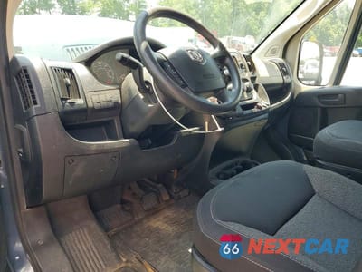 Zdjęcie 8 z 13 samochodu: 2019 RAM PROMASTER 3500 DELIVERY VAN VIN:3C6URVJG2KE542282 - miniatura