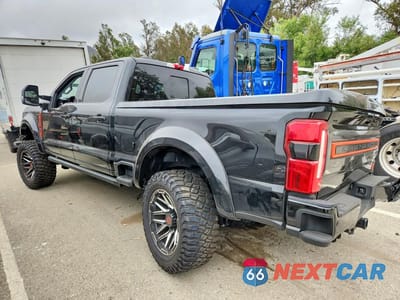 Drugie zdjęcie samochodu z przodu: 2025 FORD F250 SUPER DUTY VIN:1FT8W2BM2SEC35471 - miniatura
