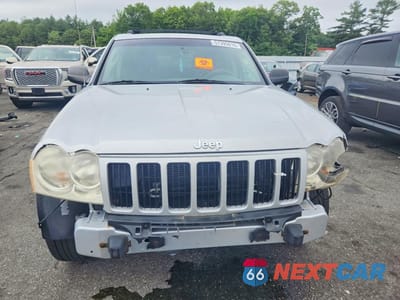 Piąte zdjęcie samochodu w środku: 2005 JEEP GRAND CHEROKEE LAREDO VIN:1J4GR48K35C538077 - miniatura