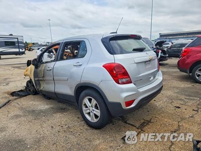 Drugie zdjęcie samochodu z przodu: 2018 CHEVROLET TRAX LS VIN:KL7CJNSB1JB556374 - miniatura