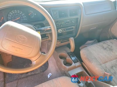 Zdjęcie 8 z 12 samochodu: 1999 TOYOTA TACOMA XTRACAB PRERUNNER VIN:4TASN92N9XZ431493 - miniatura