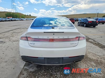 Zdjęcie 6 z 12 samochodu: 2018 LINCOLN MKZ PREMIERE VIN:3LN6L5B98JR625186 - miniatura