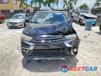 Piąte zdjęcie samochodu w środku: 2019 MITSUBISHI OUTLANDER SPORT SE VIN:JA4AP4AU4KU014644 - miniatura