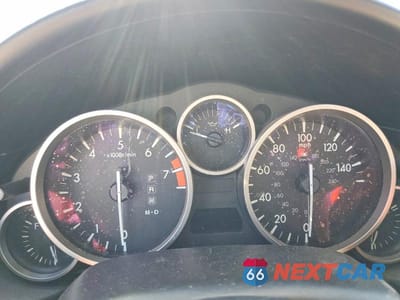 Zdjęcie 9 z 12 samochodu: 2010 MAZDA MX-5 MIATA VIN:JM1NC2EF9A0212984 - miniatura