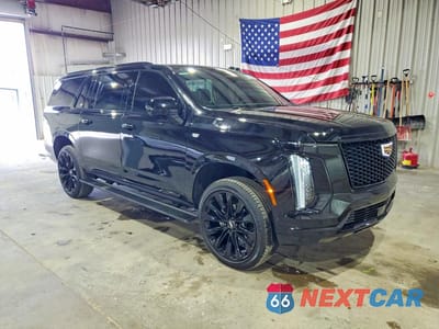 Czwarte zdjęcie samochodu z boku: 2026 CADILLAC ESCALADE ESV SPORT PLATINUM VIN:1GYS9RKL0TR137105 - miniatura