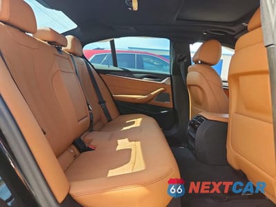Zdjęcie 10 z 12 samochodu: 2022 BMW 530XE VIN:WBA33AG08NCK77093 - miniatura