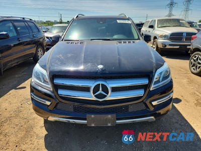 Piąte zdjęcie samochodu w środku: 2014 MERCEDES-BENZ GL 450 4MATIC VIN:4JGDF7CE8EA395848 - miniatura