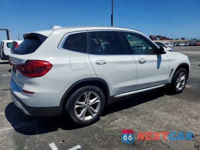 Trzecie zdjęcie samochodu z tyłu: 2021 BMW X3 SDRIVE30I VIN:5UXTY3C00M9F79951 - miniatura