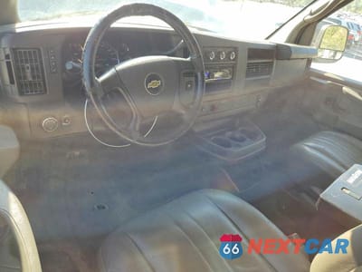 Zdjęcie 8 z 13 samochodu: 2013 CHEVROLET EXPRESS G1500 VIN:1GCSGAFX9D1140112 - miniatura
