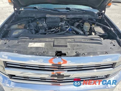 Zdjęcie 7 z 10 samochodu: 2016 CHEVROLET SILVERADO K3500 LTZ VIN:1GC4K0E80GF205254 - miniatura