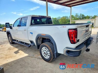 Drugie zdjęcie samochodu z przodu: 2021 GMC SIERRA K2500 SLE VIN:1GT19ME7XMF108247 - miniatura