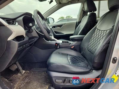 Zdjęcie 7 z 13 samochodu: 2024 TOYOTA RAV4 XLE VIN:2T3P1RFV0RW493173 - miniatura