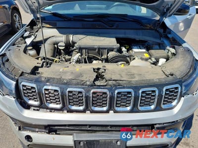 Zdjęcie 12 z 13 samochodu: 2025 JEEP COMPASS LIMITED VIN:3C4NJDCN4ST508219 - miniatura