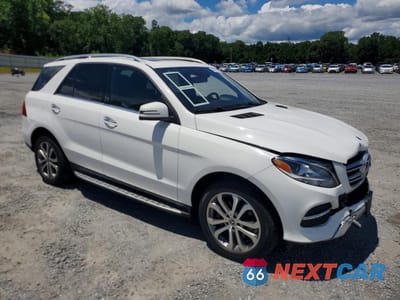 Czwarte zdjęcie samochodu z boku: 2018 MERCEDES-BENZ GLE 350 VIN:4JGDA5JB7JB054621 - miniatura