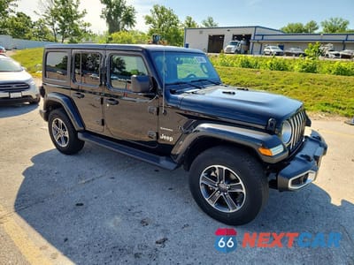 Czwarte zdjęcie samochodu z boku: 2023 JEEP WRANGLER SAHARA VIN:1C4HJXEG2PW650454 - miniatura