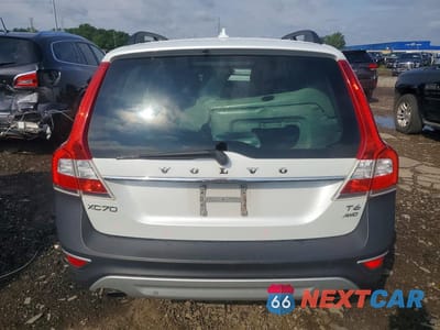Zdjęcie 6 z 13 samochodu: 2014 VOLVO XC70 T6 VIN:YV4902BZ1E1186998 - miniatura