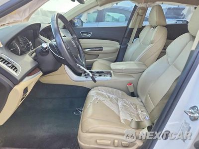 Zdjęcie 7 z 12 samochodu: 2018 ACURA TLX TECH VIN:19UUB1F50JA011307 - miniatura