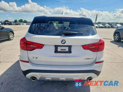 Zdjęcie 6 z 13 samochodu: 2019 BMW X3 SDRIVE30I VIN:5UXTR7C55KLF27585 - miniatura