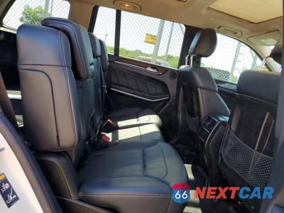 Zdjęcie 11 z 13 samochodu: 2013 MERCEDES-BENZ GL 350 BLUETEC VIN:4JGDF2EE9DA190750 - miniatura
