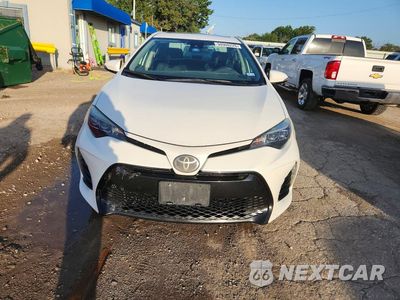 Piąte zdjęcie samochodu w środku: 2018 TOYOTA COROLLA VIN:5YFBURHEXJP821373 - miniatura