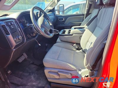 Zdjęcie 7 z 12 samochodu: 2019 CHEVROLET SILVERADO K2500 HEAVY DUTY VIN:2GC2KREG7K1167511 - miniatura