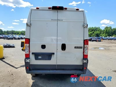 Zdjęcie 6 z 13 samochodu: 2023 RAM PROMASTER 2500 2500 HIGH VIN:3C6LRVDG3PE522847 - miniatura